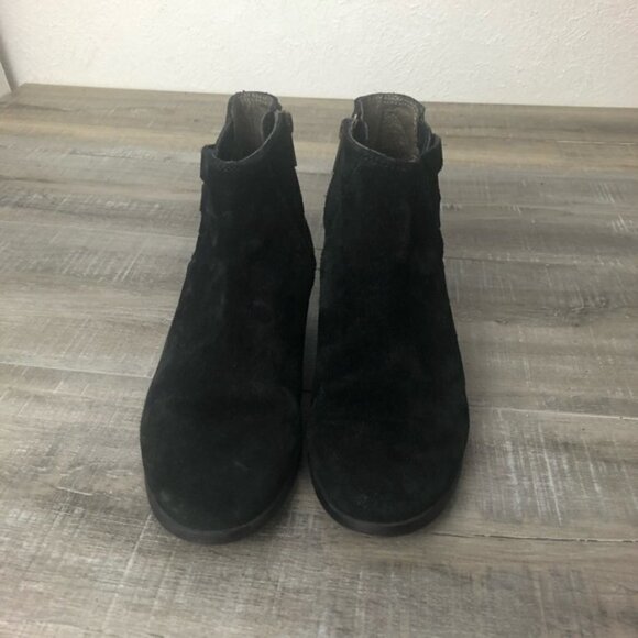 H London Black Suede Woven Ankle Boots Zipper size EU 37 US 6 - Picture 3 of 9